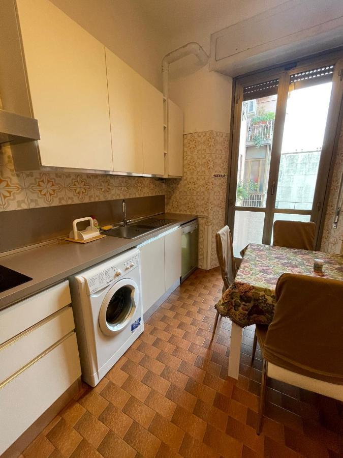 Hostel Corner 32 Milano Eksteriør billede