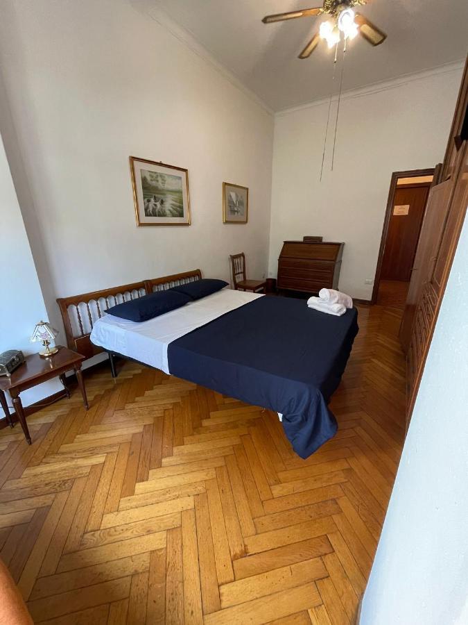 Hostel Corner 32 Milano Eksteriør billede